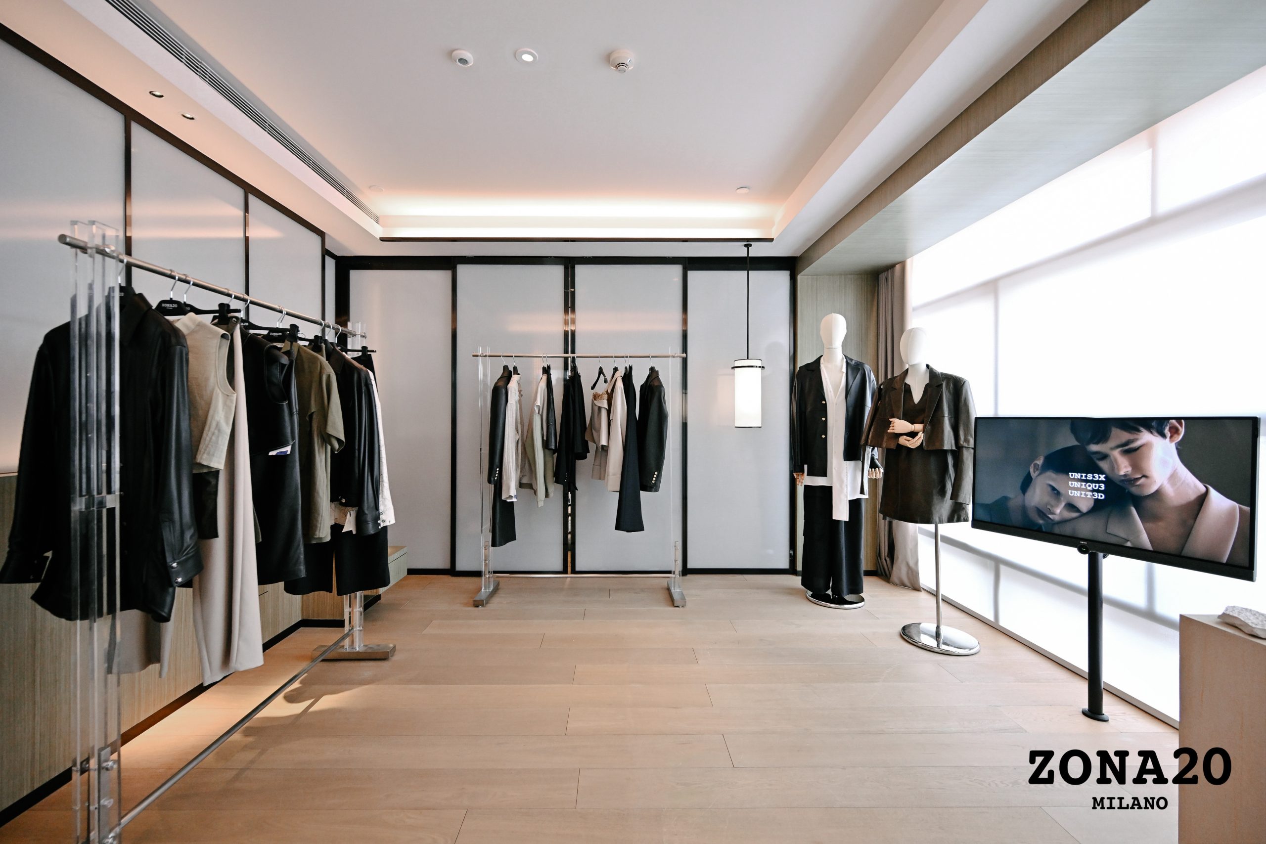 ZONA20 MILANO2025春夏系列“日輝之韻”新品預覽登陸北京